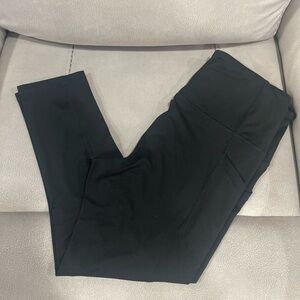 GAIAM Black Leggings Sleek Stretchy Design